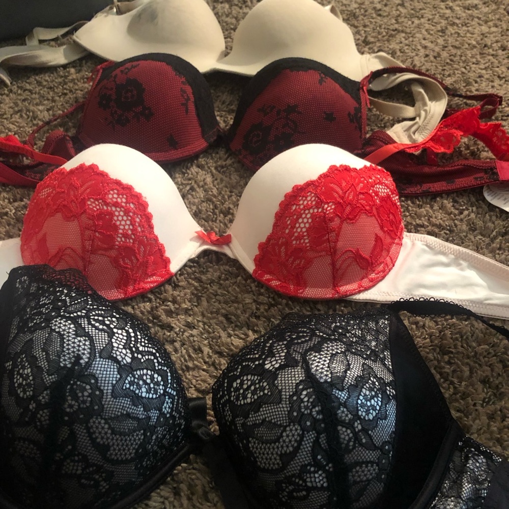 Victoria’s Secret Bra Bundle